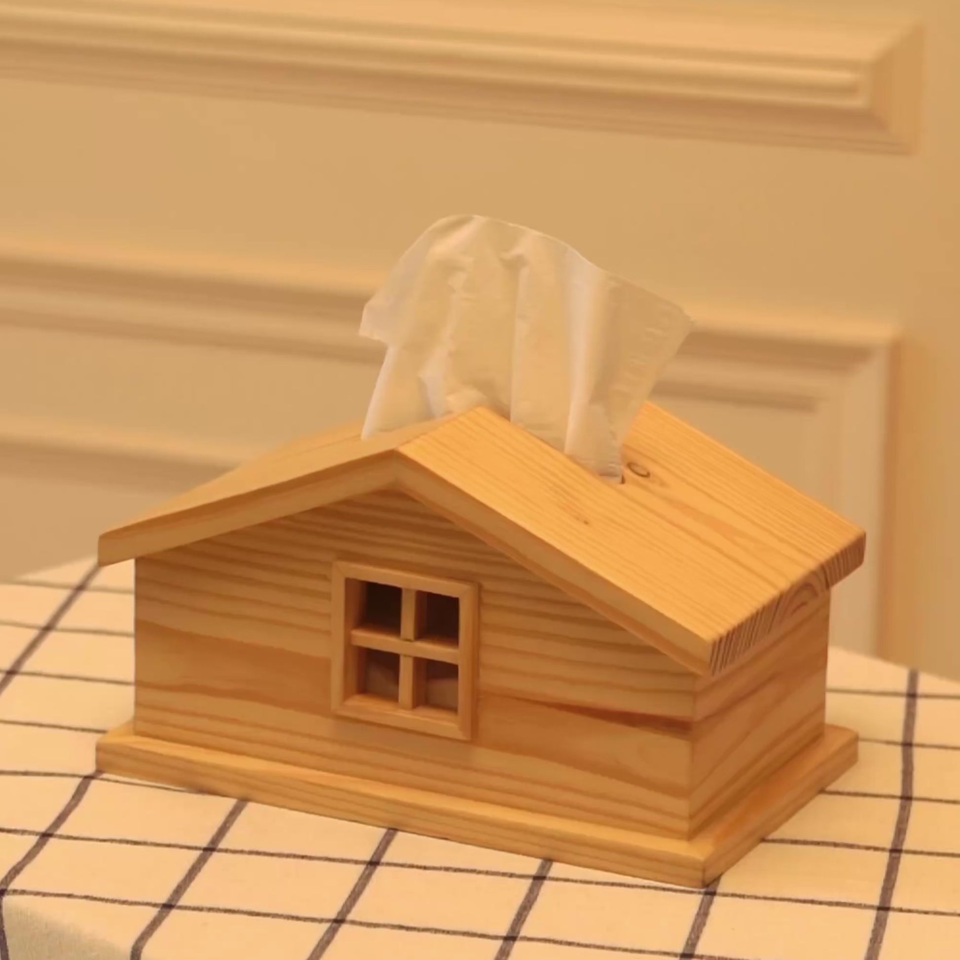 Cabin style tissue holder pine wood handcrafted Nordic design