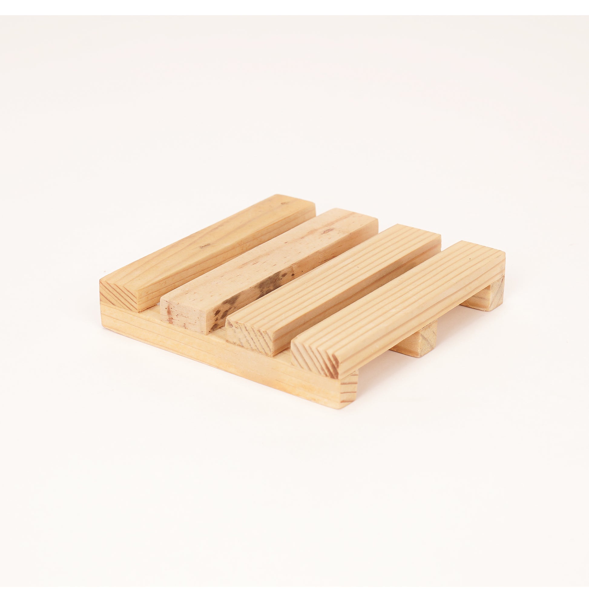 A Good Life wooden pallet coasters made of natural light wood with a simple slatted design